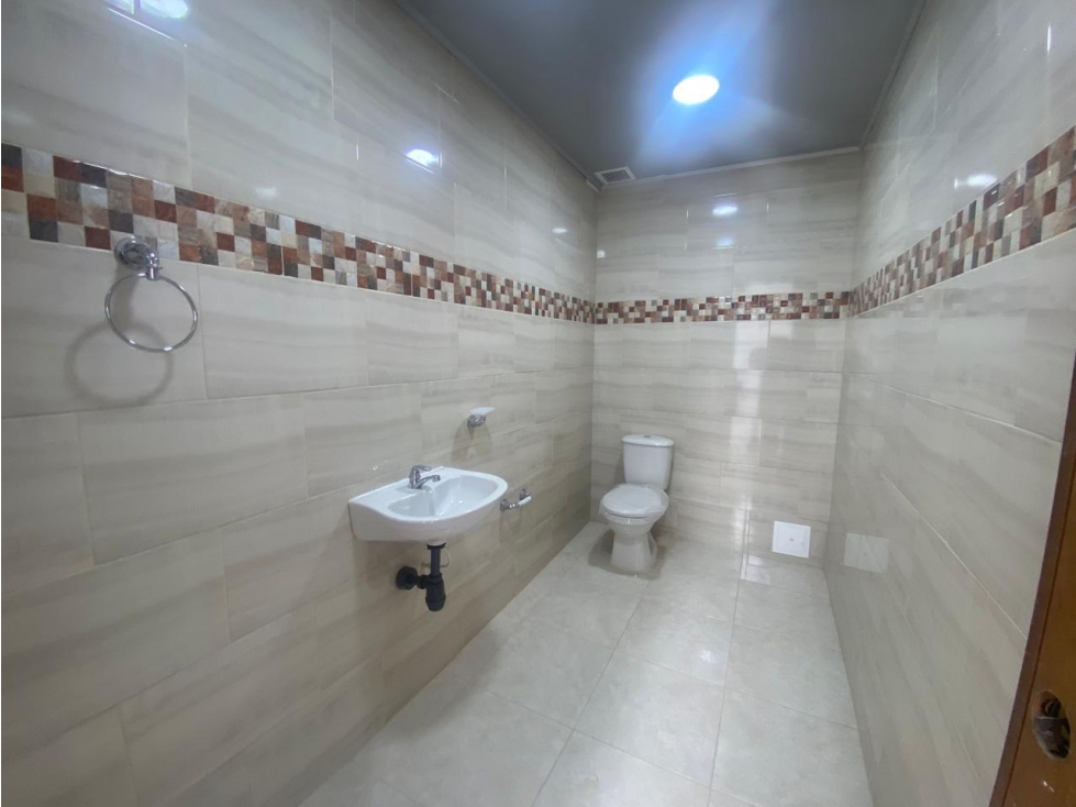 Arriendo Oficina Centro de Bogota 3 piso de 355 Mts2 — foto 4