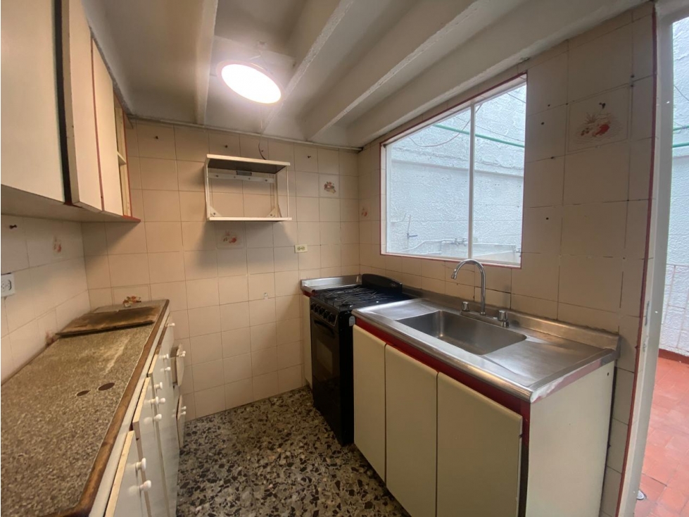 Casa en minuto de Dios 2 pisos. 94 Mts2 construidos, 4 hab. 2 baños. — foto 4