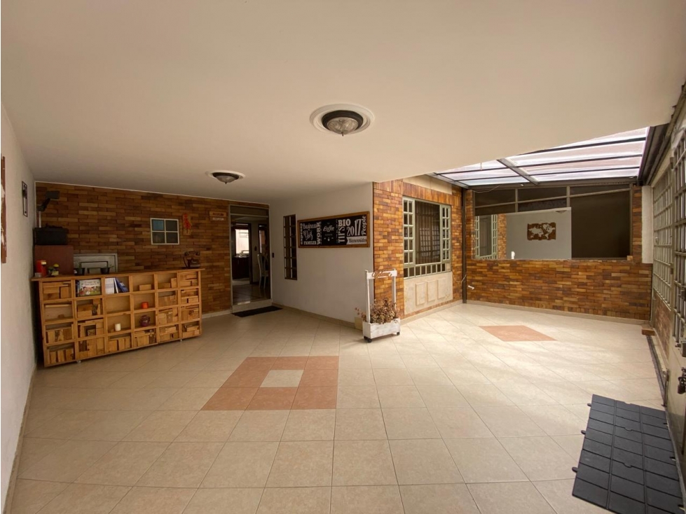 Casa Ciudad montes,250 metros cocina, 5 habitaciones, 3 baños, garaje — foto 4