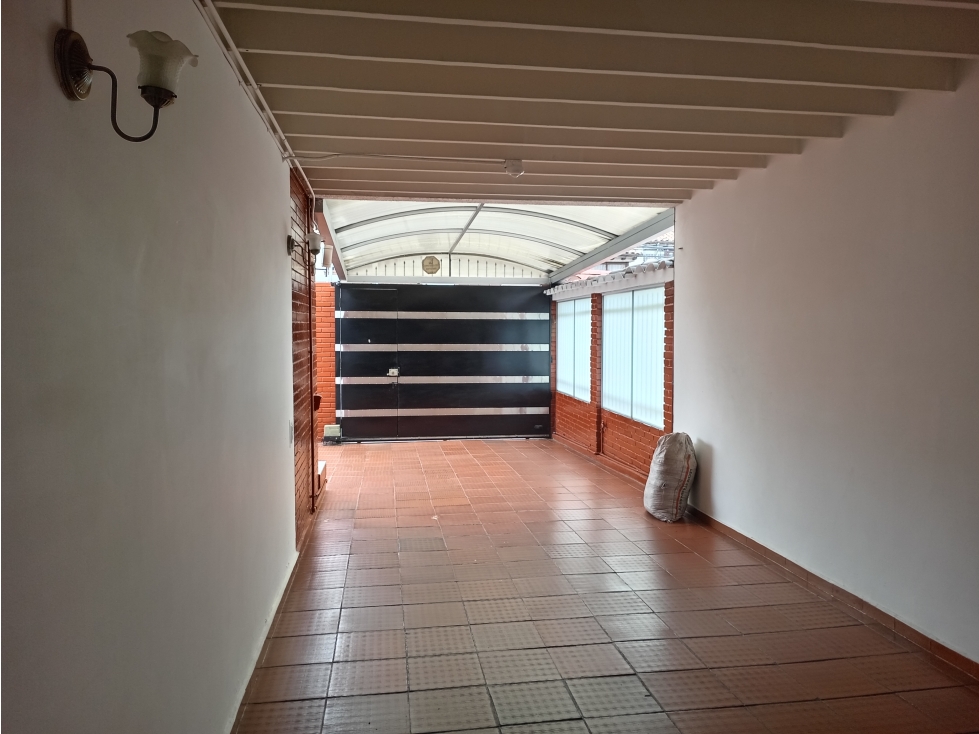 Venta casa barrio La Floresta Bogotá — foto 5
