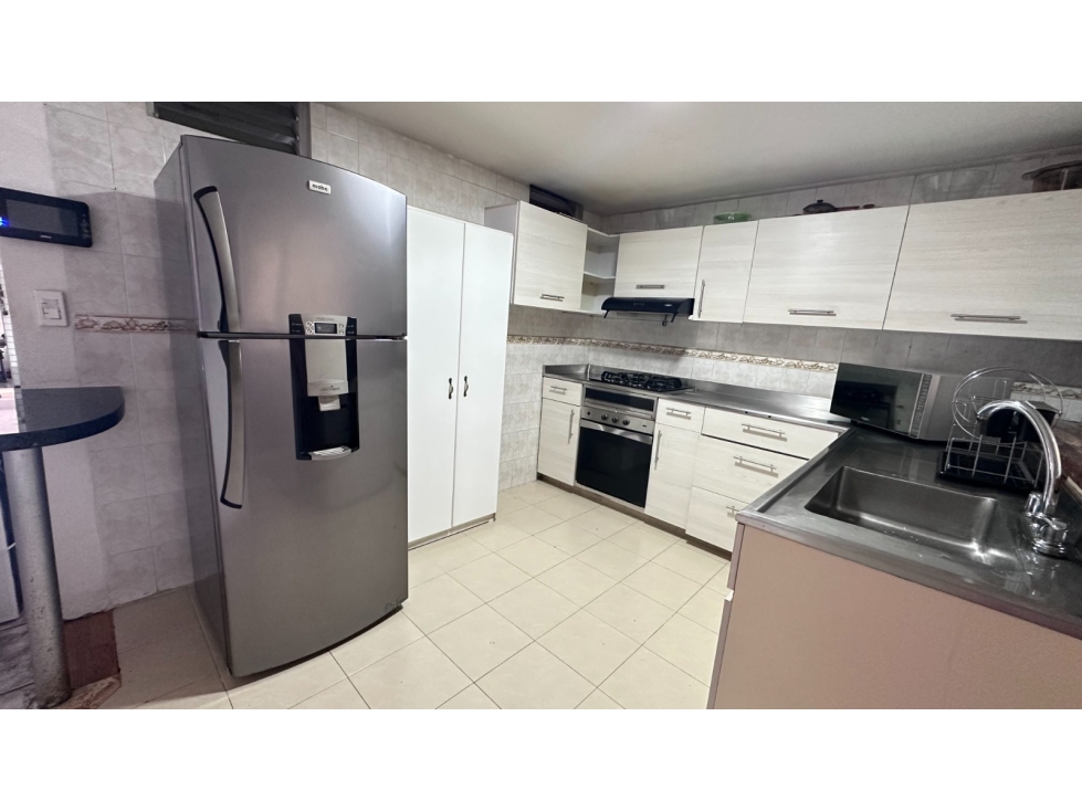 Apartamento en venta, barrio profesionales, Armenia Q — foto 3