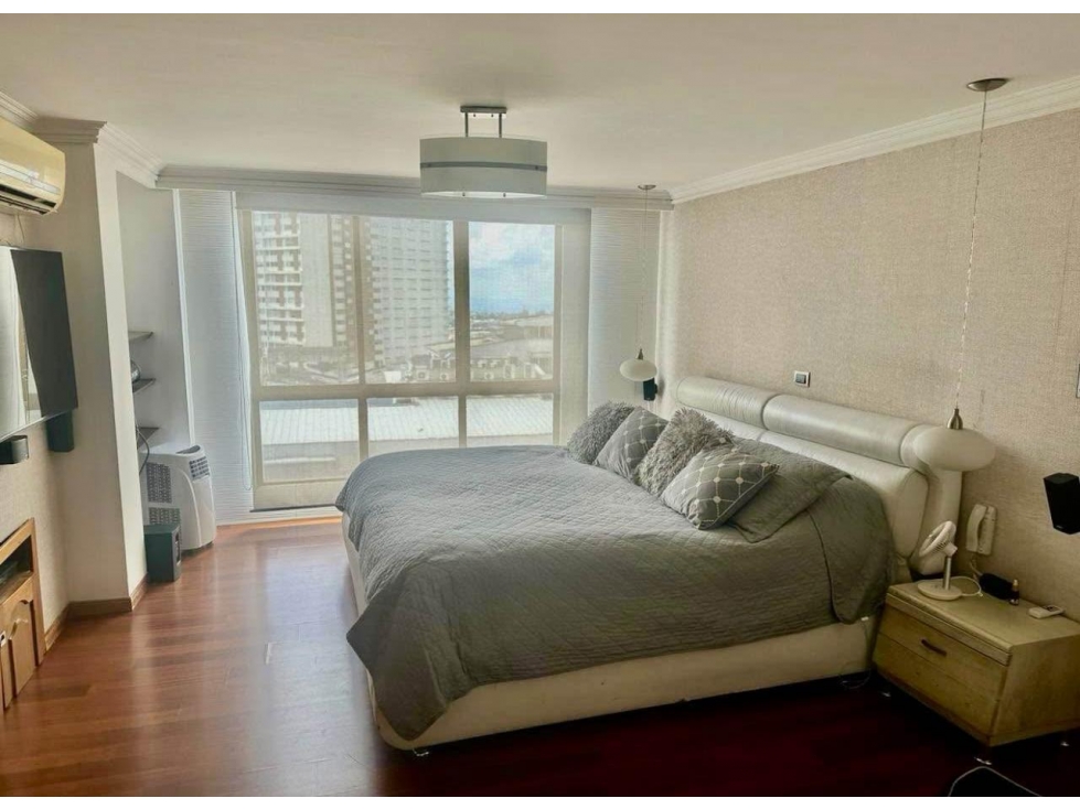 se vende pent-house, Torre Alhambra, Norte de Armenia.
