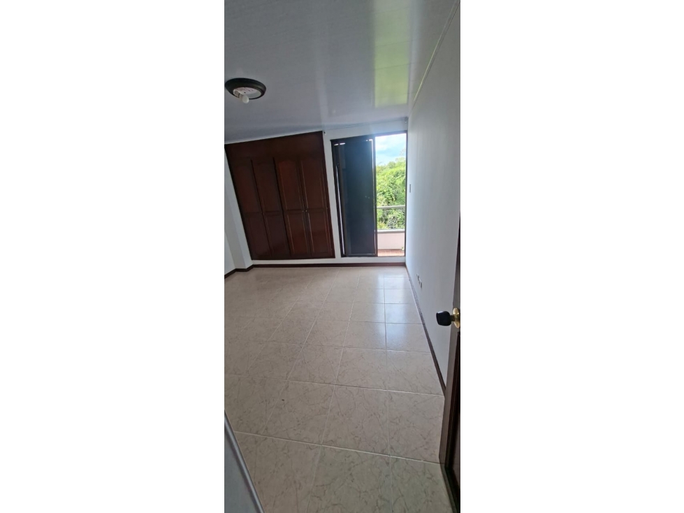se vende apartamento, barrio Nueva Cecilia, Norte de Armenia