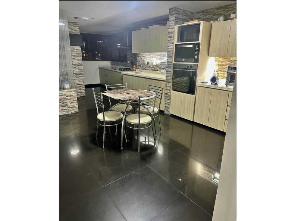 se vende pent-house, Torre Alhambra, Norte de Armenia. — foto 5