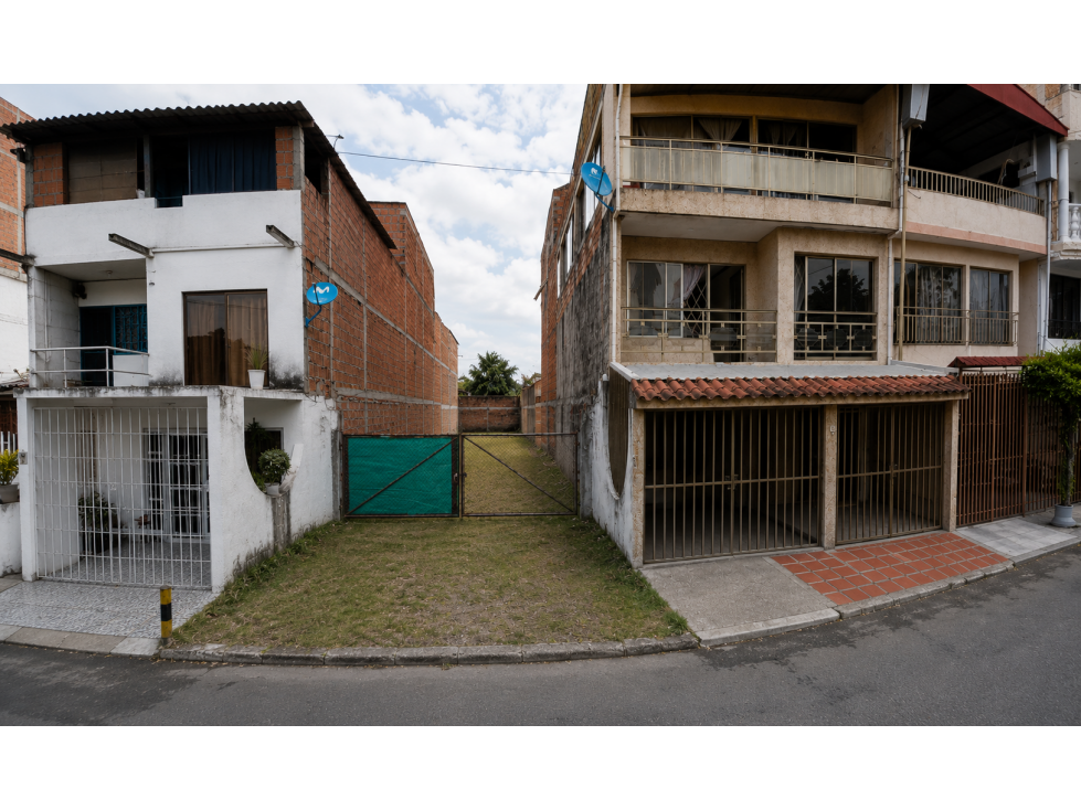 VENDO LOTE EN LAS CAMELIAS