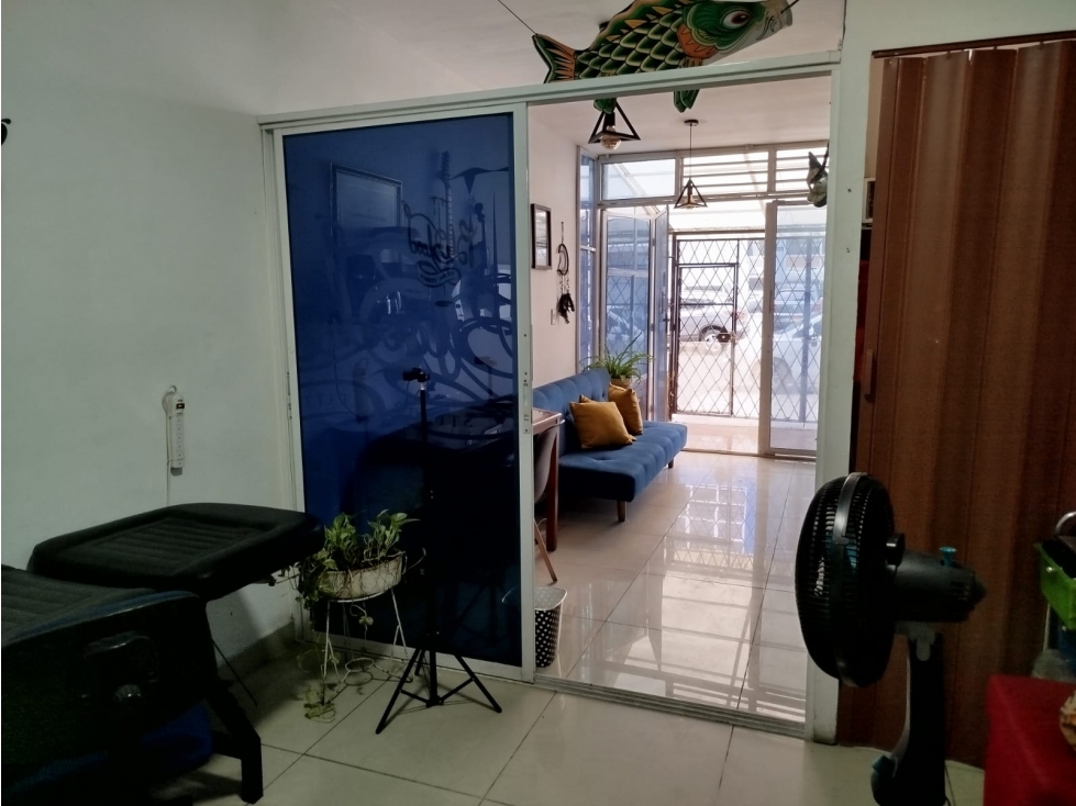 CASA RENTABLE EN CALI 4 UNIDADES + PARQUEADERO DOBLE INVERSIÓN — foto 4