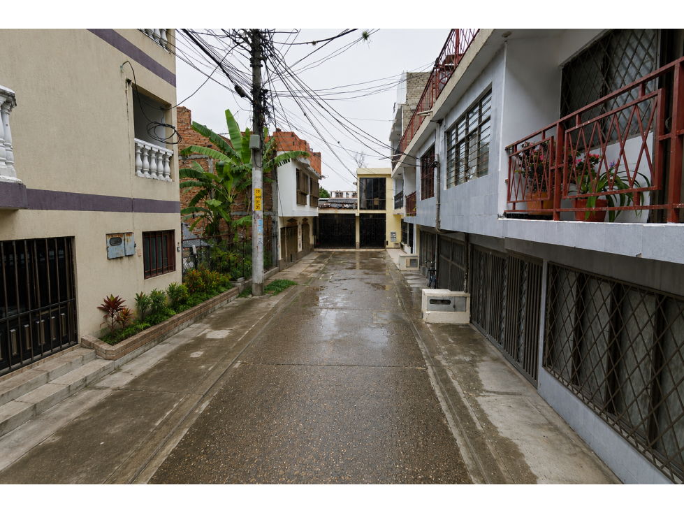 VENDO LOTE EN LAS CAMELIAS — foto 3
