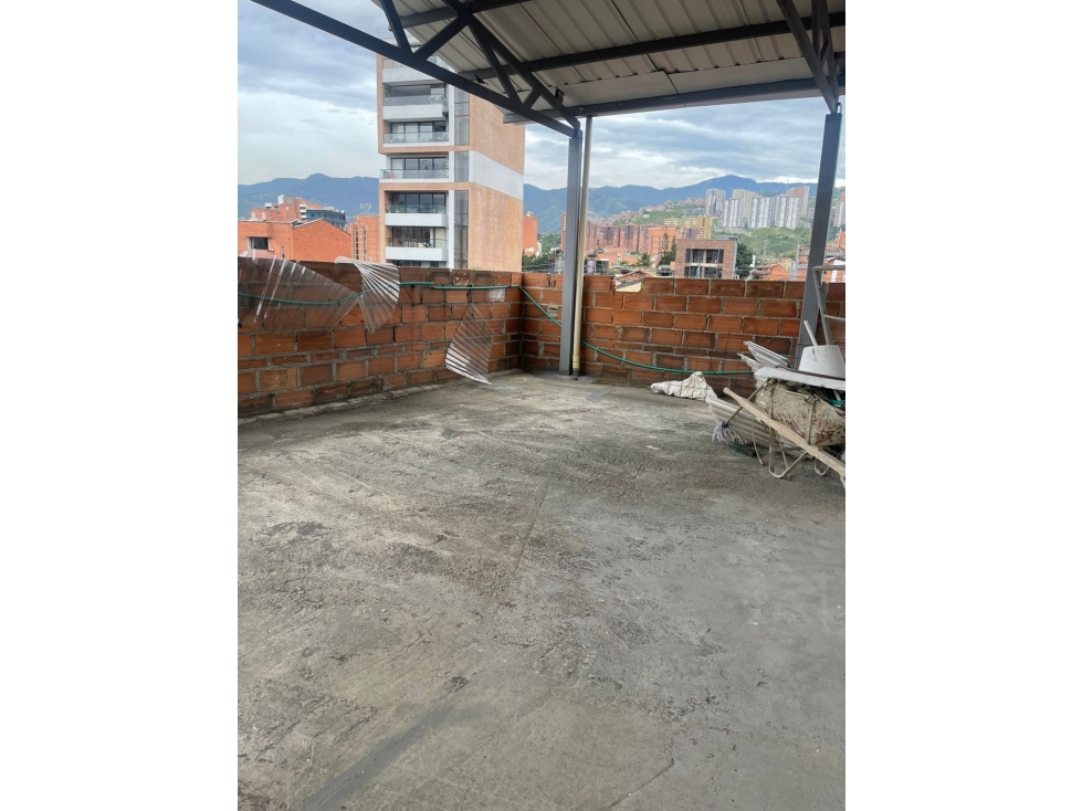 Arriendo Local Comercial Sector Los Colores