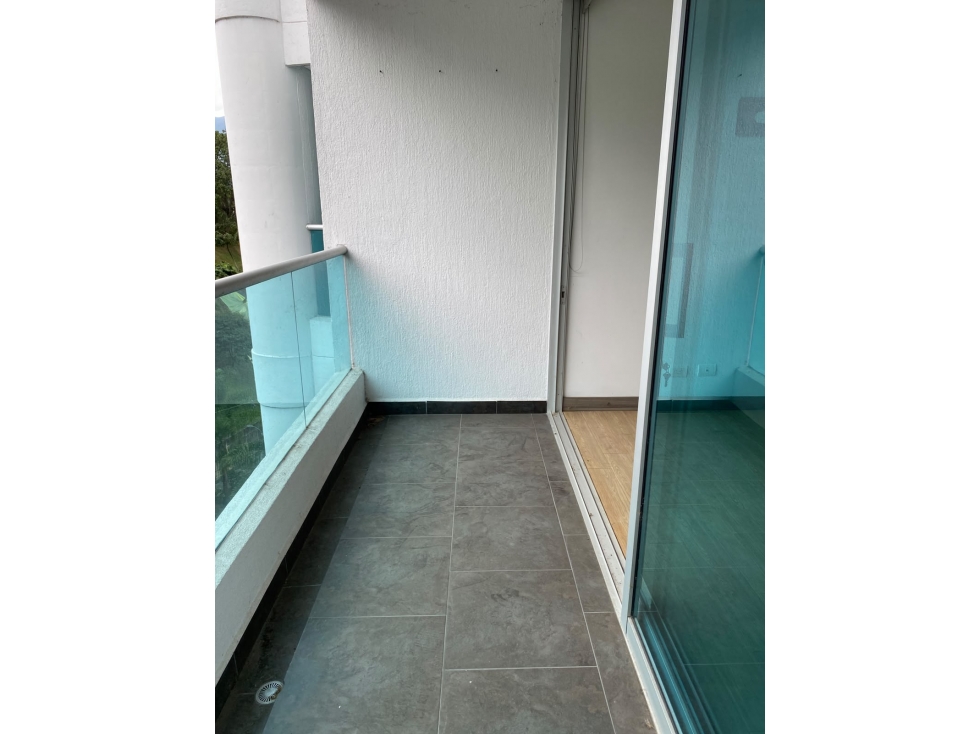 Arriendo apartaestudio loft en sabaneta lomitas — foto 3