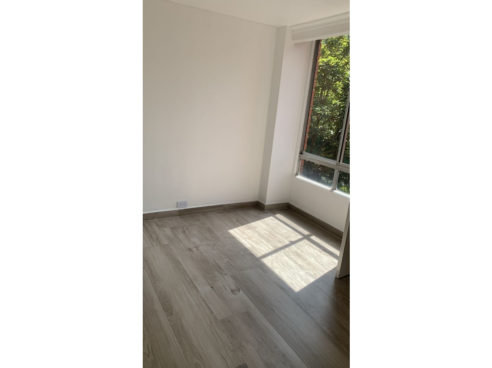 Arriendo apartamento Poblado Medellin — foto 5