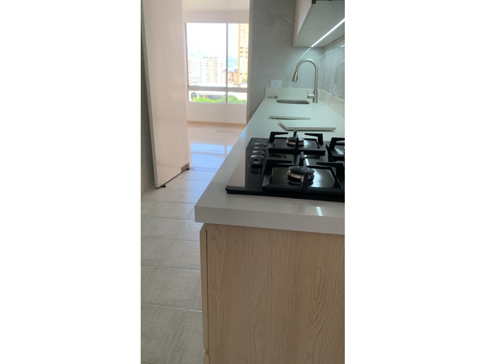 Arriendo apartamento Poblado Medellin — foto 2