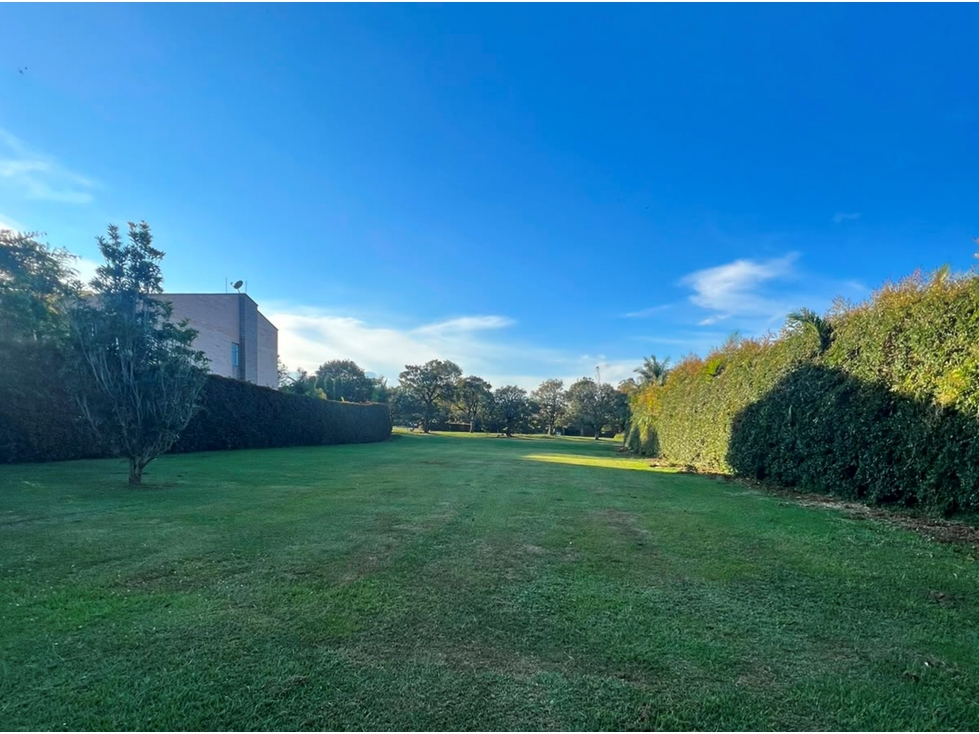 Vendo Lote totalmente plano en Rionegro, Llanogrande