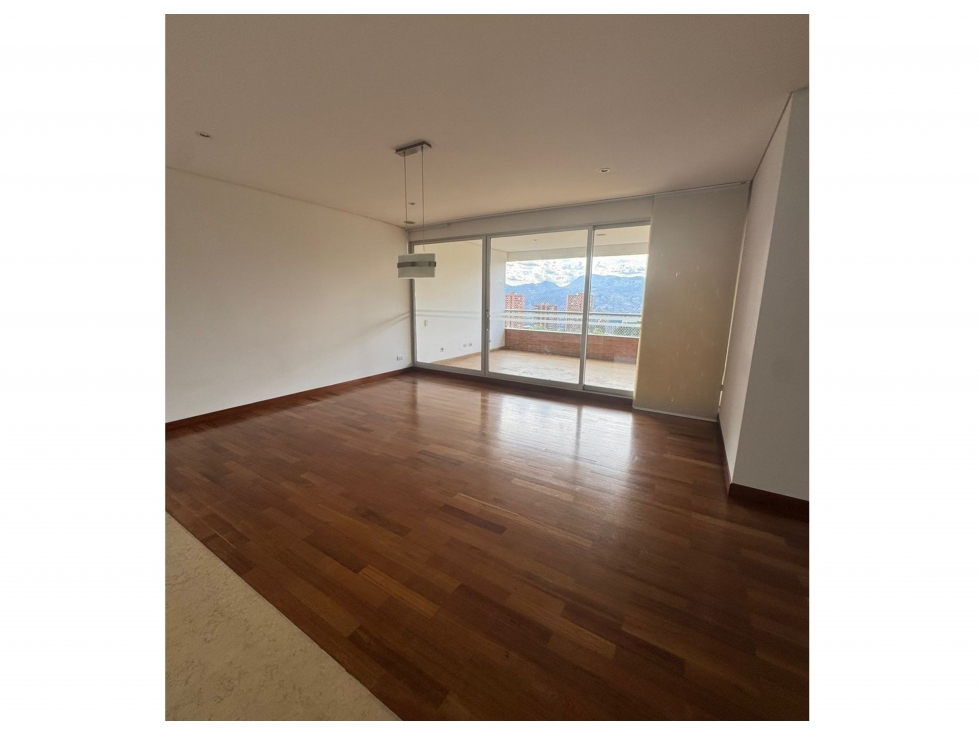 Apartamento en Venta o Arriendo en el Poblado, Loma del Tesoro — foto 2