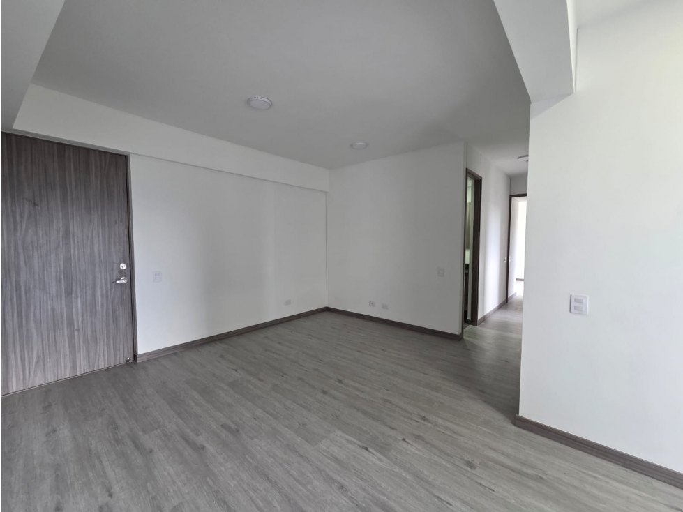 Apartamento en Venta para ESTRENAR en El Poblado, Vía las Palmas — foto 2