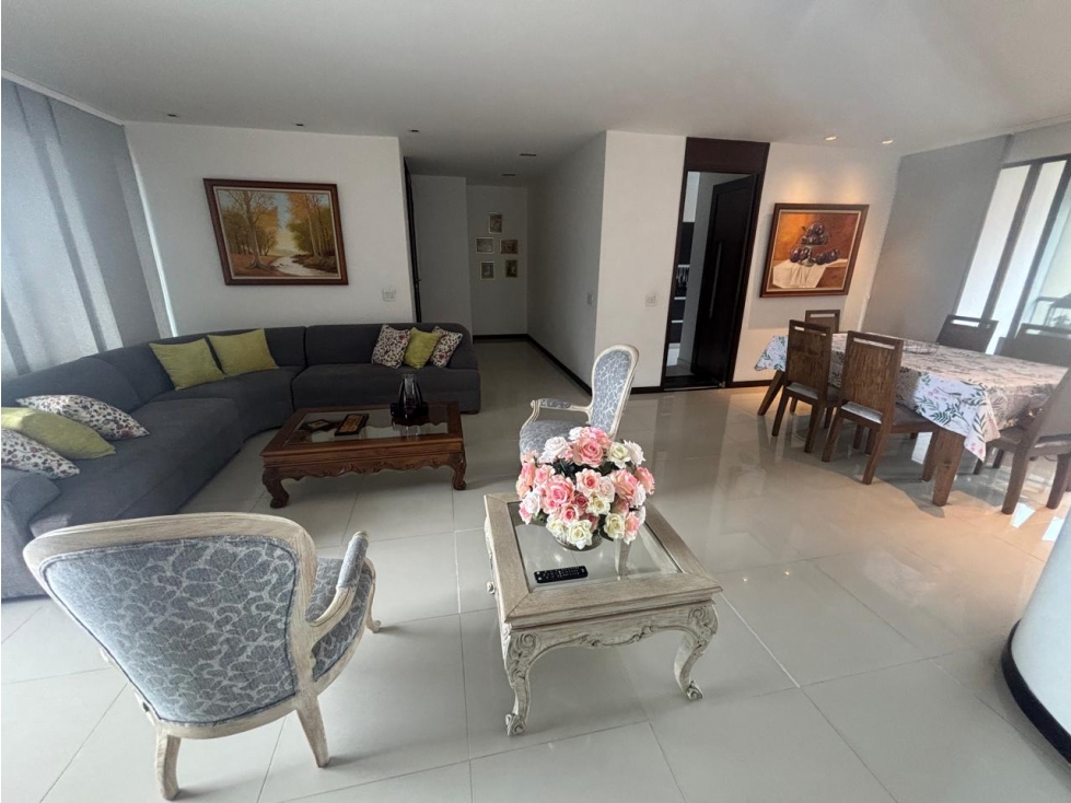 Apartamento en venta en el Poblado, Santa María De Los Ángeles. — foto 3
