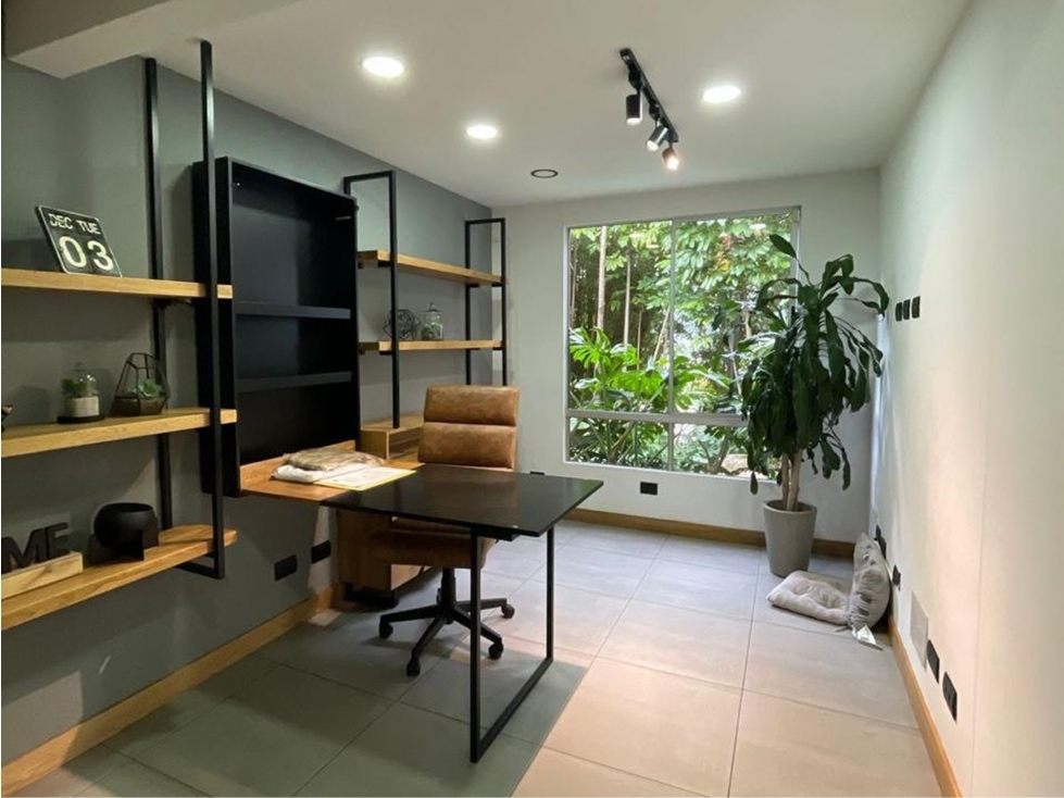 Casa en venta en Envigado, parte baja de la Loma del Escobero — foto 4