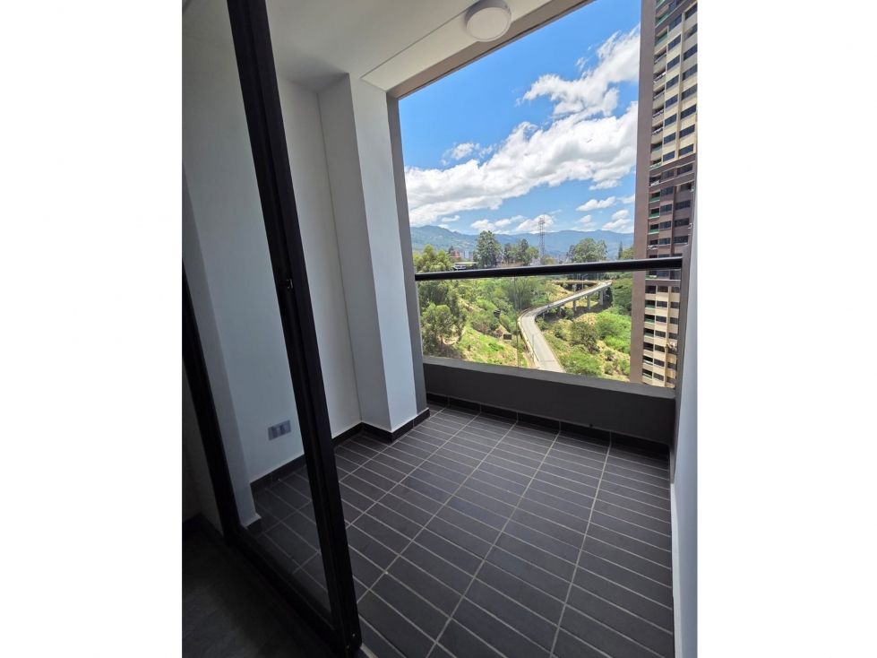 Apartamento en Venta para ESTRENAR en El Poblado, Vía las Palmas — foto 6