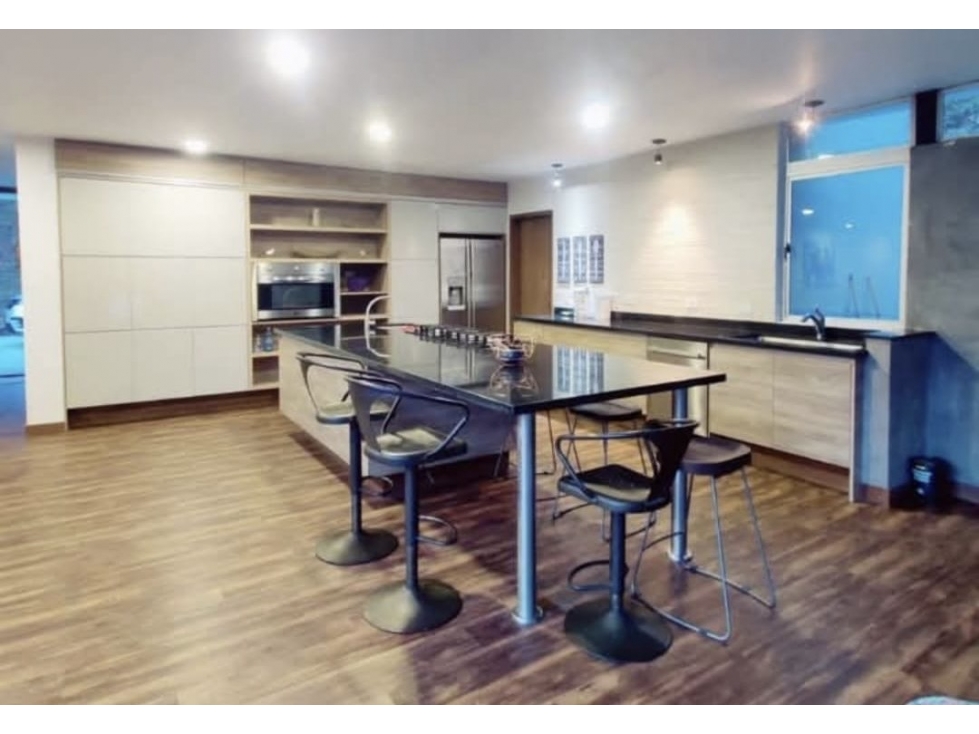 Vendo Casa de un solo nivel, 4 alcobas, Escobero — foto 3