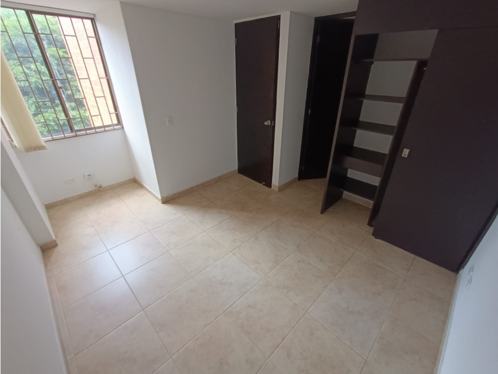 VENTA DE APARTAMENTO EN ENVIGADO SECTOR LA PAZ — foto 4