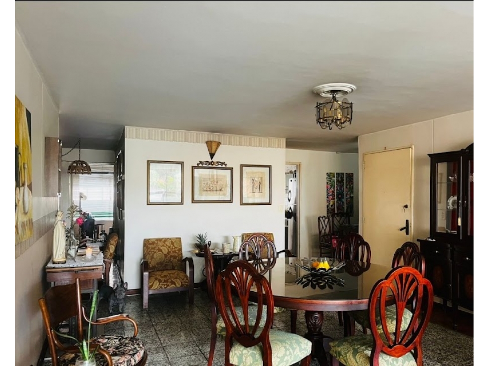 VENTA DE APARTAMENTO EN MEDELLÍN SECTOR LAURELES — foto 4
