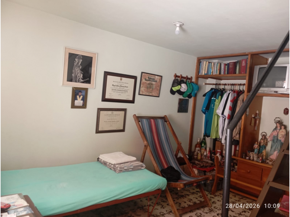 CASA EN VENTA ENVIGADO A SOLO 2 CUADRAS DEL CENTRO COMERCIAL VIVA — foto 6
