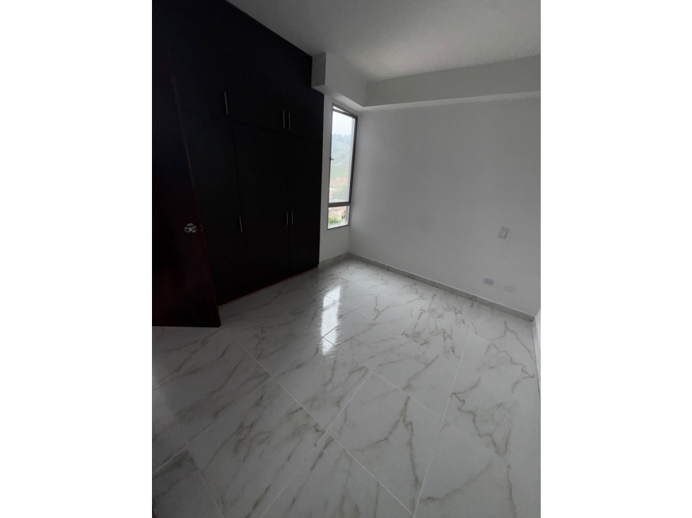 APARTAMENTO EN VENTA EN LA ESTRELLA PARTE BAJA — foto 4