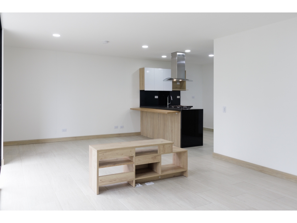VENTA APARTAESTUDIO EN LA ENTRADA A EL RETIRO — foto 4