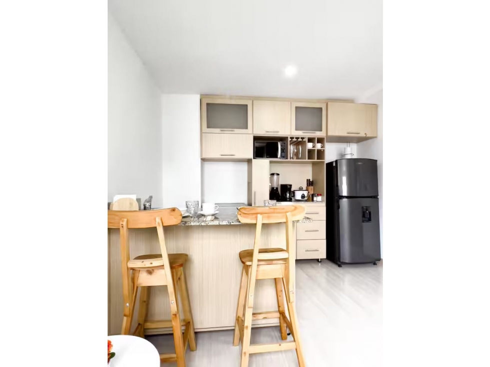Se vende Apartaestudio En Laureles 31 Mts. Amoblado Renta Corta — foto 2