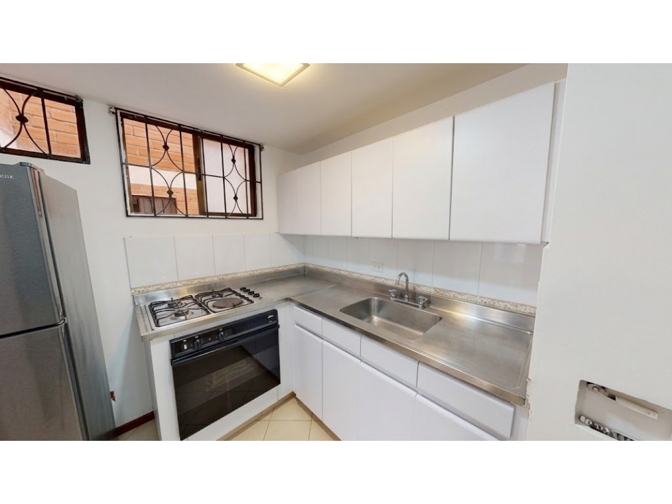 APARTAMENTO EN VENTA EN SABANETA SAN DIEGO — foto 3