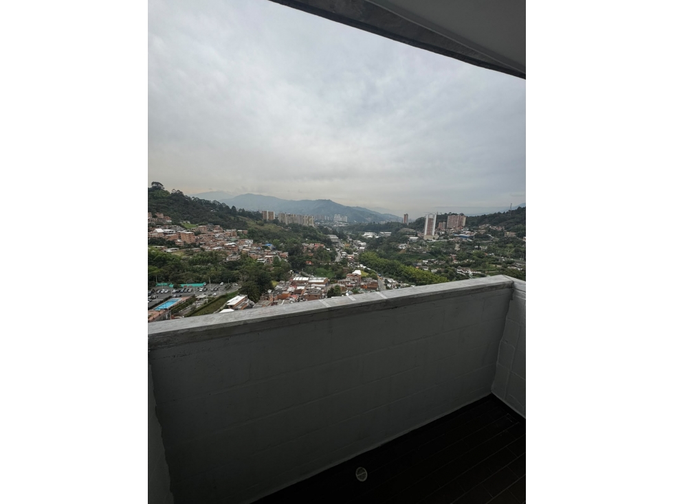 APARTAMENTO CON PARQUEADERO PRIVADO EN LA ESTRELLA — foto 3