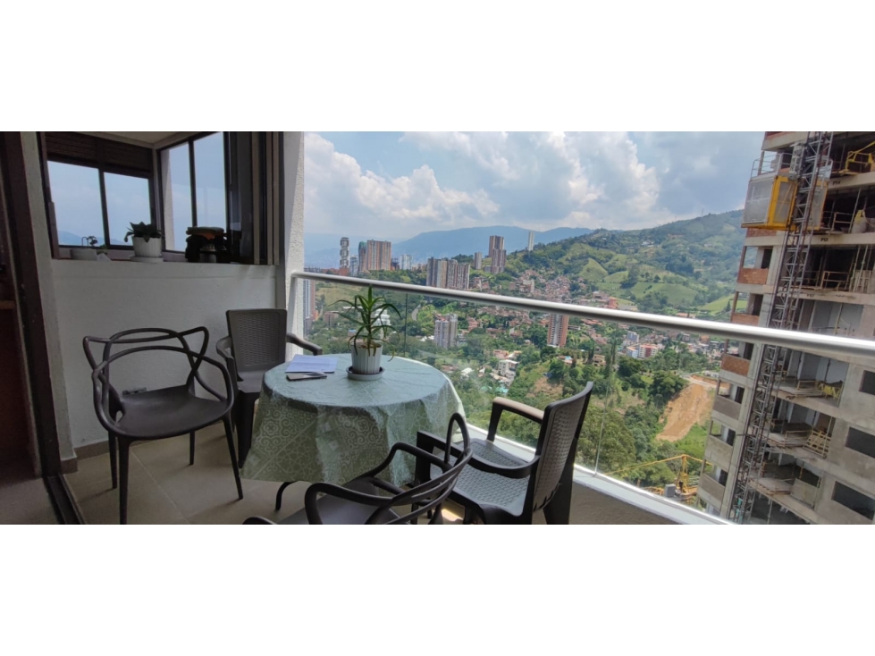 Venta de Apartamento Sector Loma San José en Sabaneta — foto 2