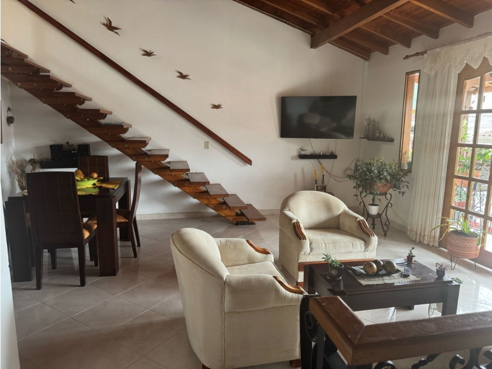 VENTA APARTAMENTO PISO 2 EN JARDIN, ZONA CENTRO - 3