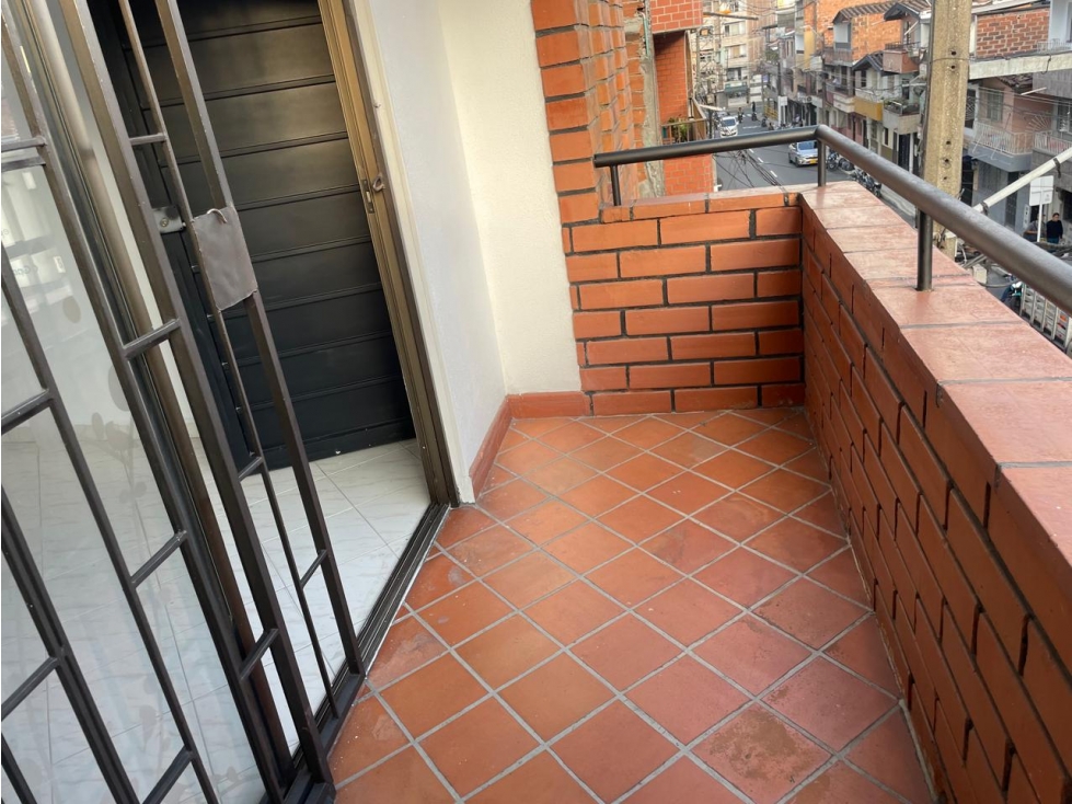 APARTAMENTO EN VENTA EN ITAGUI - SAN JOSE - EXCELENTE ILUMINACIÓN — foto 5