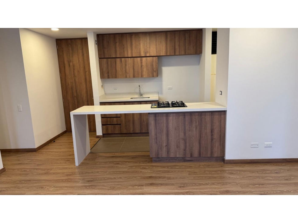 Venta de Apartamento para estrenar en Envigado-El Trianon