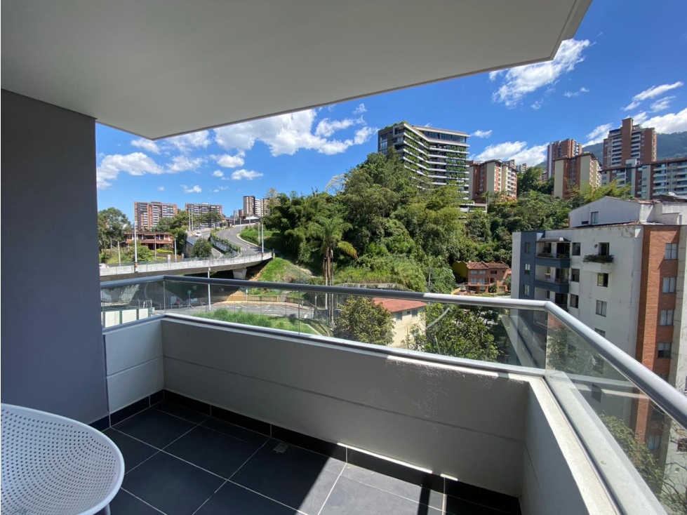 VENTA APARTAMENTO ENVIGADO LA ABADÍA | PARQUEADERO DOBLE Y ÚTIL — foto 2