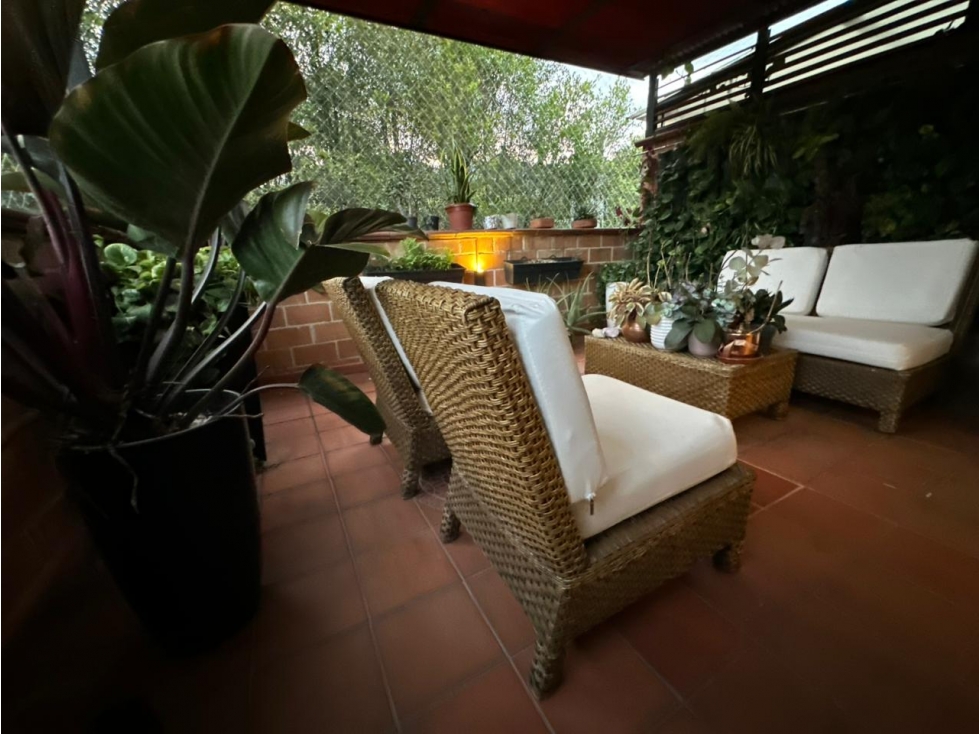 Venta de Casa 200m2 Urbanización Cerrada en Suramérica, Itagüí — foto 5