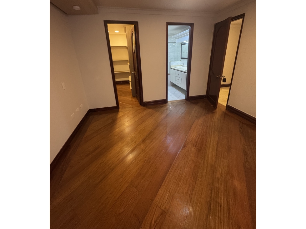 VENTA DE APARTAMENTO EN EL POBLADO SECTOR VIZCAYA — foto 6