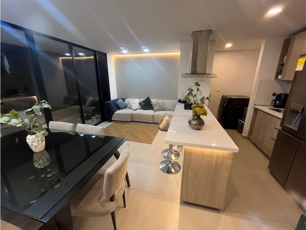 VENTA DE APARTAMENTO 3 ALCOBAS 77 M2 EN EL RETIRO — foto 2