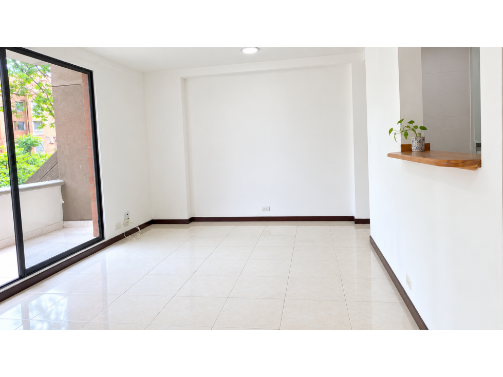 APARTAMENTO EN VENTA LOMA DE SAN JULIÁN — foto 4