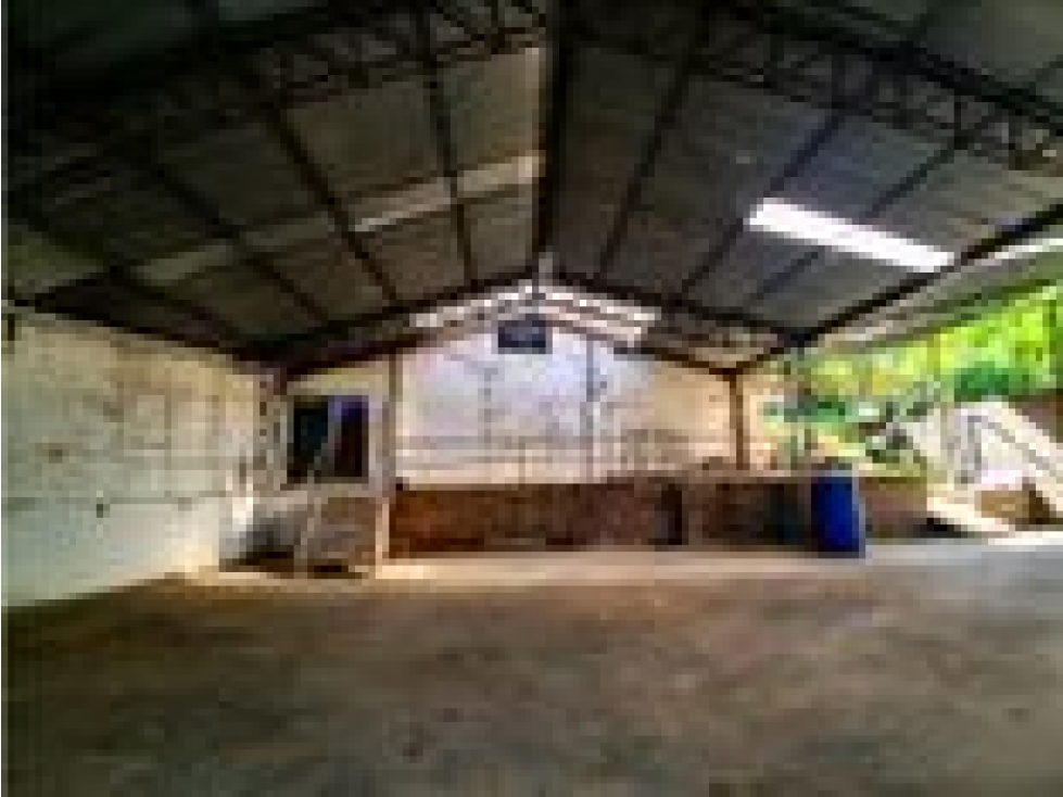VENDO BODEGA INDUSTRIAL Y COMERCIAL EN CALDAS (LA CORRALA) | 760 m² - 5