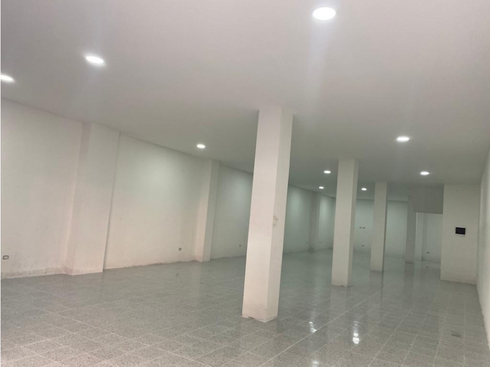 VENDO LOCAL RENTANDO CERCA A LA CLÍNICA ANTIOQUIA ITAGüI