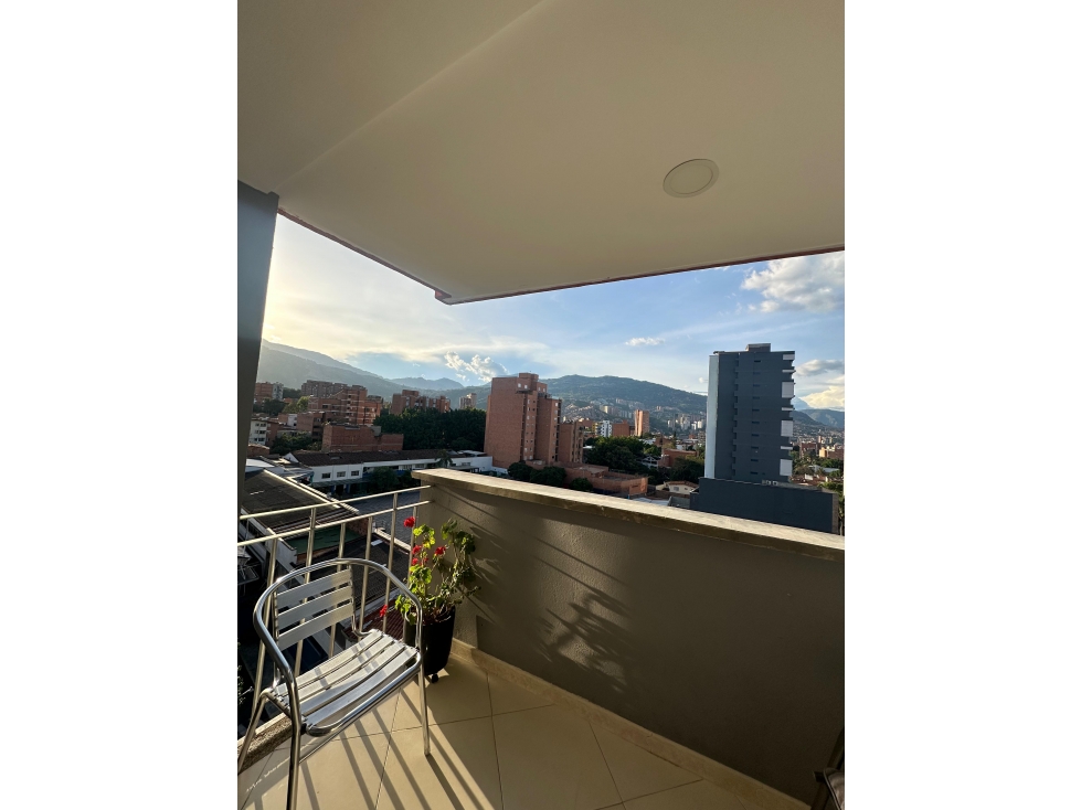 Laureles Apartamento en venta.Cerca Éxito laureles