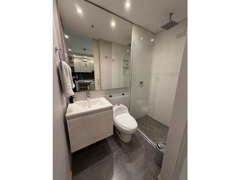 Venta de apartaestudio en Swiss amoblado, Alto de palmas 95 mts — foto 5