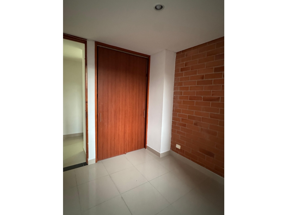 VENDO APTO SURAMERICA-UNIDAD CON ZONAS VERDES, JARDINES, SECTOR PLANO — foto 6