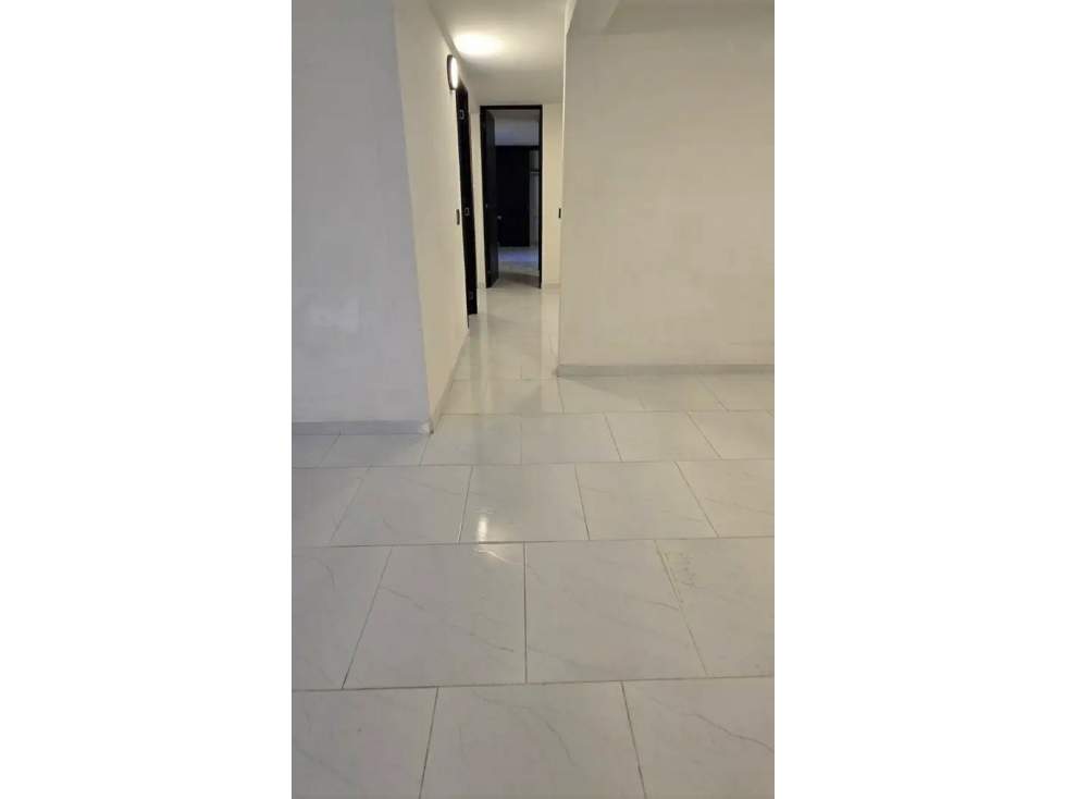 APARTAMENTO DE 84m2 EN VENTA EN LA LOMA DE LOS BERNAL - MEDELLIN — foto 4