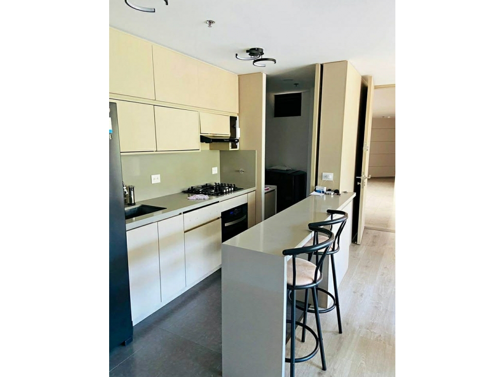 APARTAMENTO EN VENTA EN POBLADO - VIA LAS PLAMAS - MEDELLIN — foto 6