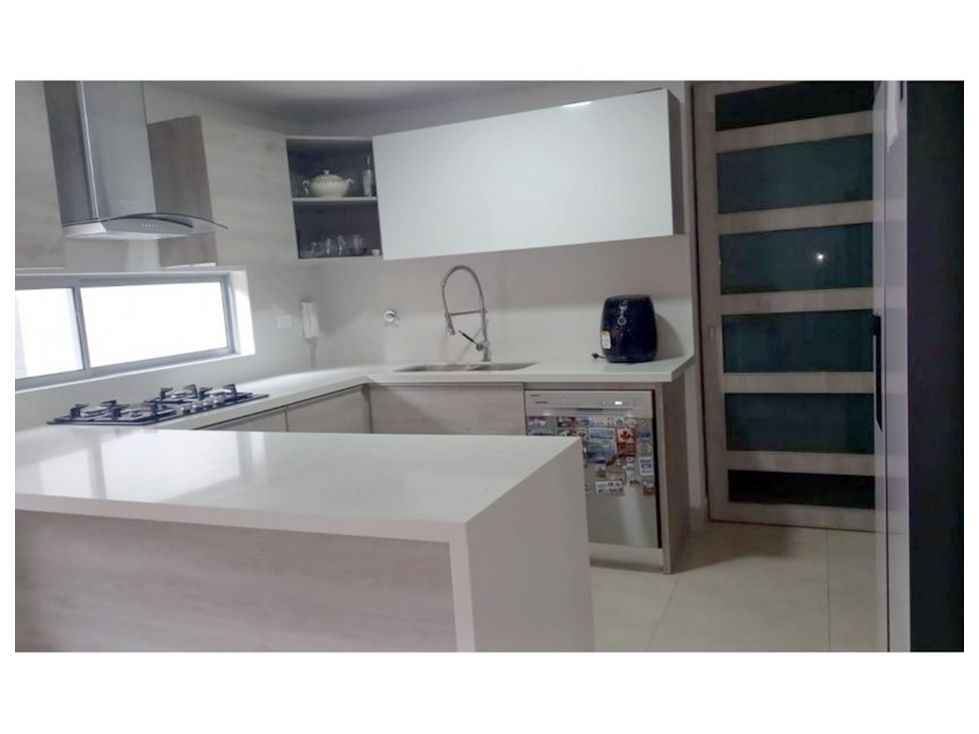 VENTA Apartamento moderno y exclusivo Laureles, Medellín / A.N — foto 2