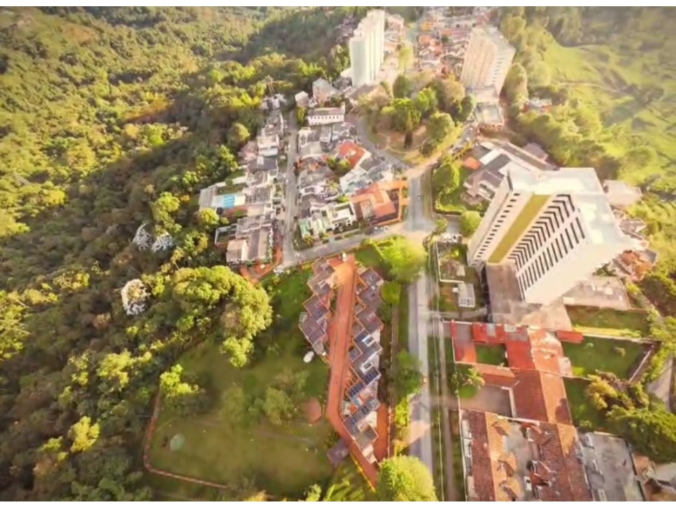 Casa en unidad cerrada Manizales.Barrio la Francia