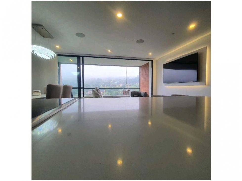 Venta de penthouse en Envigado Las Brujas — foto 2