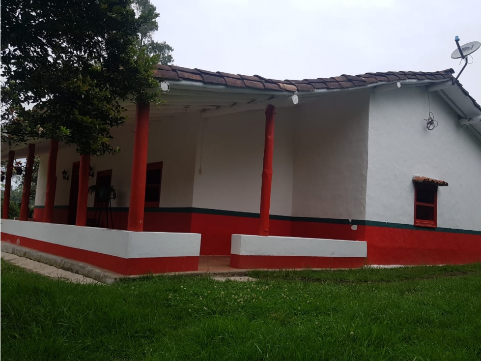 VENTA DE CASA EN SANTA ELENA VEREDA EL MAZO